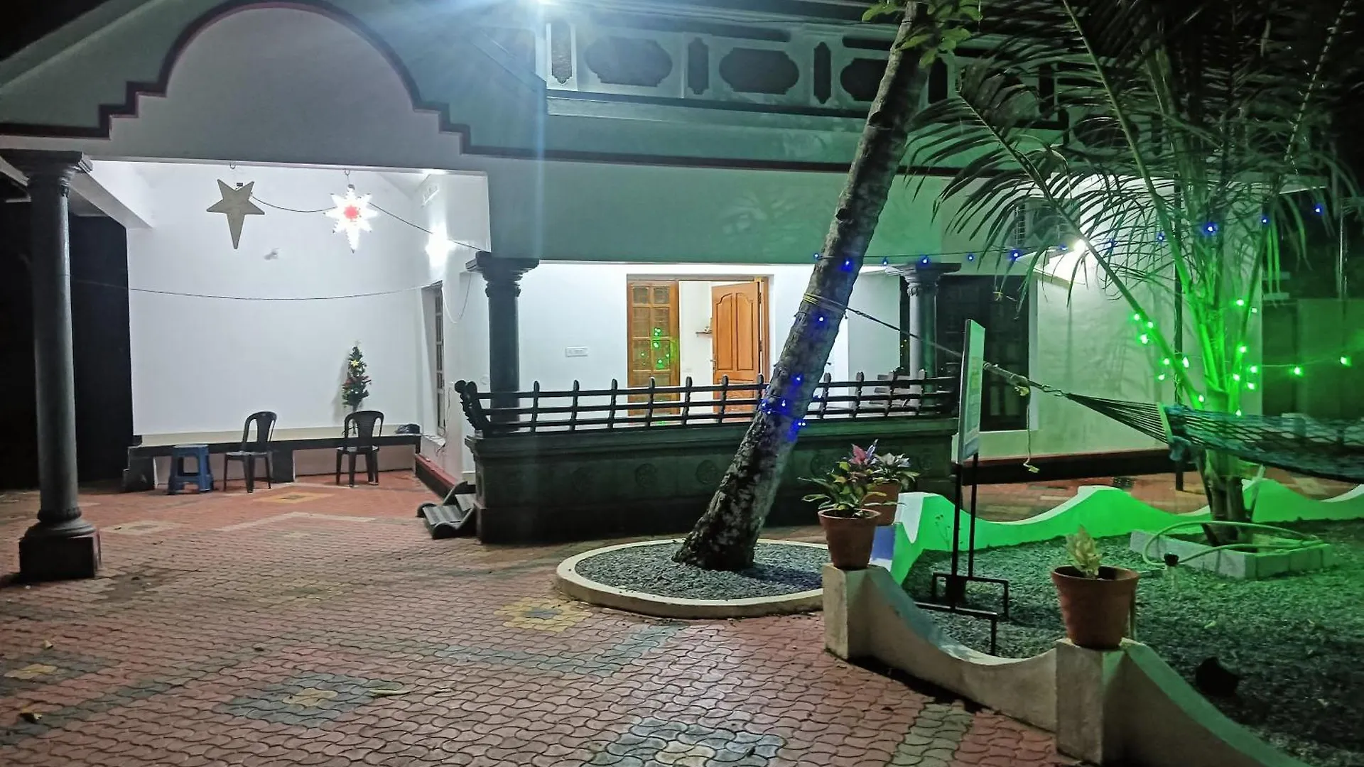 Breeze Mundro Homestay Mundrothuruth India